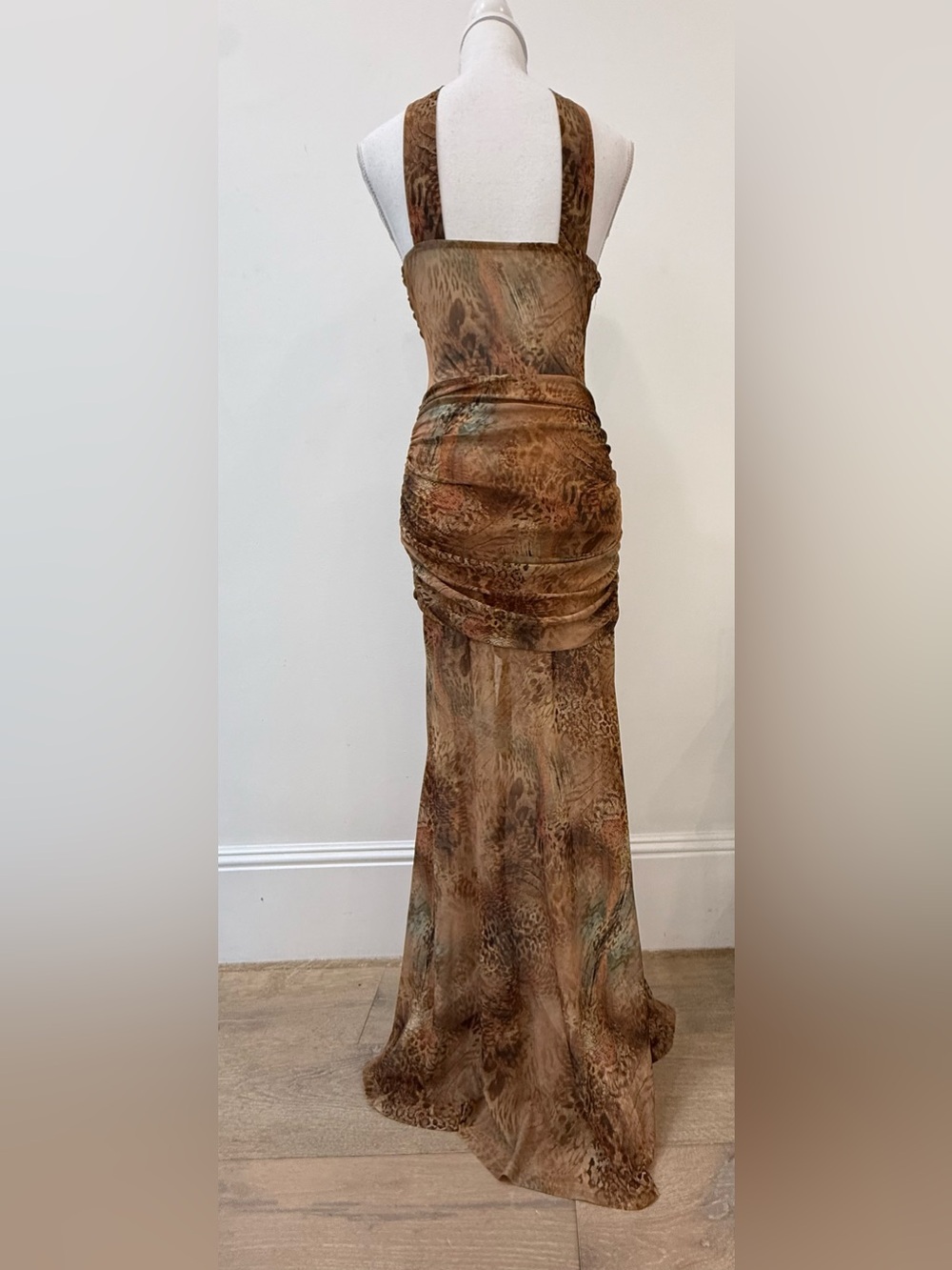 Ruched Maxi Dress - Picture 4 of 4